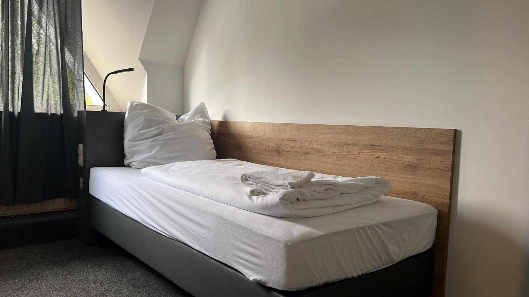 Belvedere Hotel *